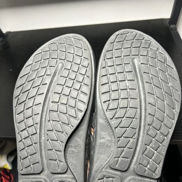 OOFOS OOriginal Mens Size 11 US Black Thong Sandals - Picture 10 of 12